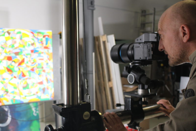 Blockchain, art & 15,000 euros for a post