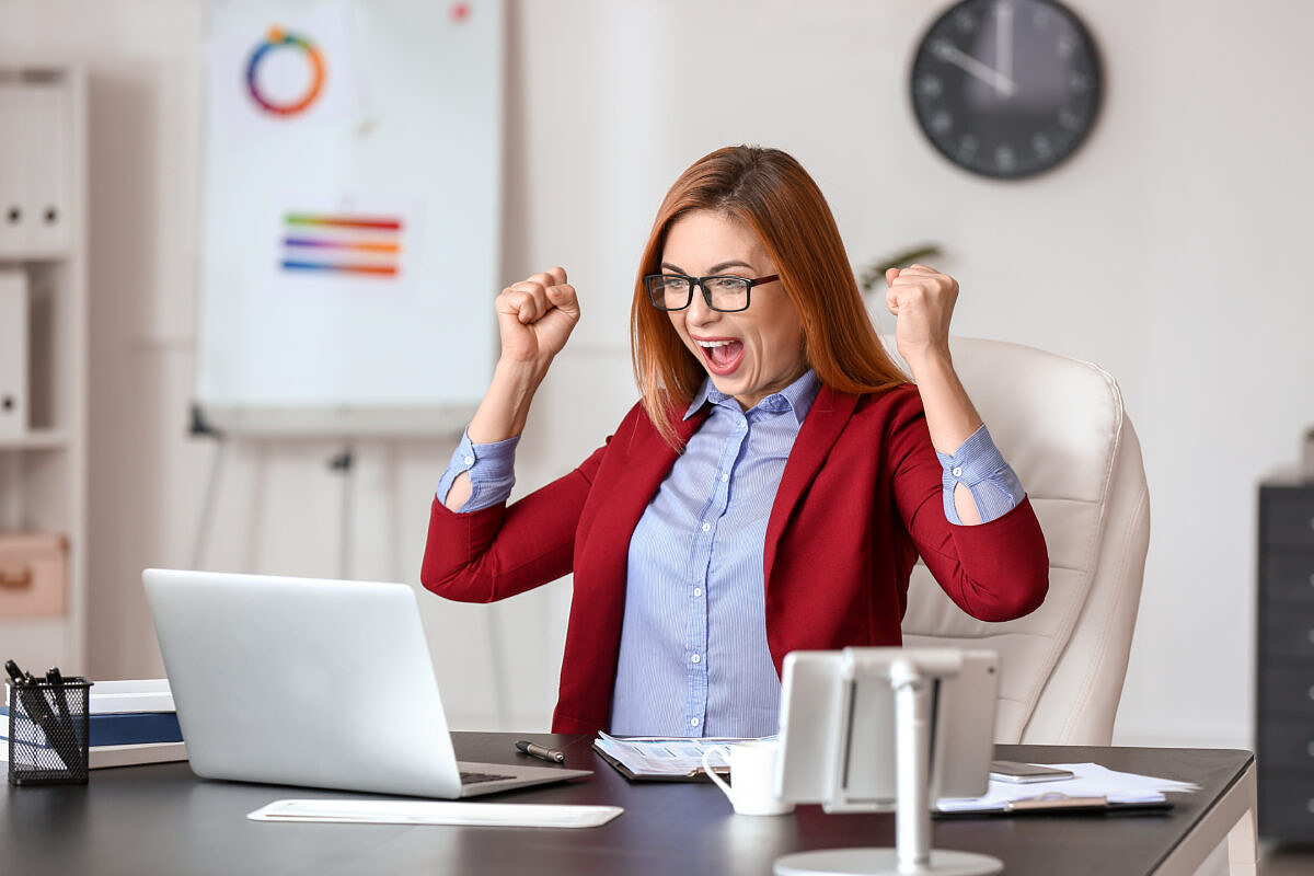 Löst die Marketingkampagne bereits beim Absender positive Emotionen aus, wird sie vermutlich ihr Ziel als emotionales Marketing erreichen.