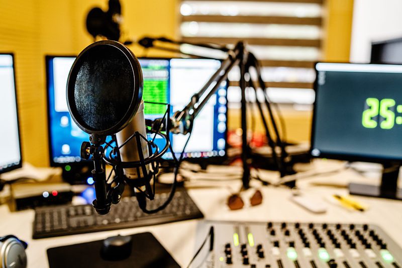 If you want to advertise on the radio, then don’t miss out on our radio advertising guide.