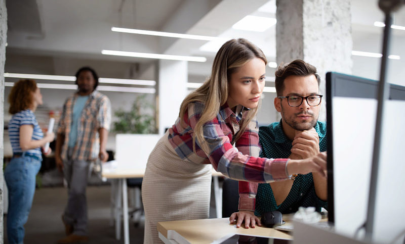 Successful tandem: upgrading social selling with marketing support.