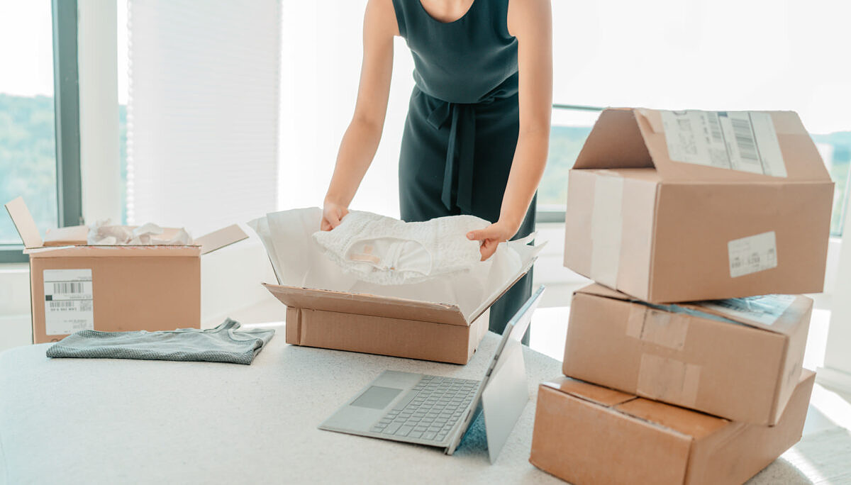 Kostenpflichtige Retouren zugunsten von Umwelt und Unternehmen könnten E-Commerce revolutionieren.