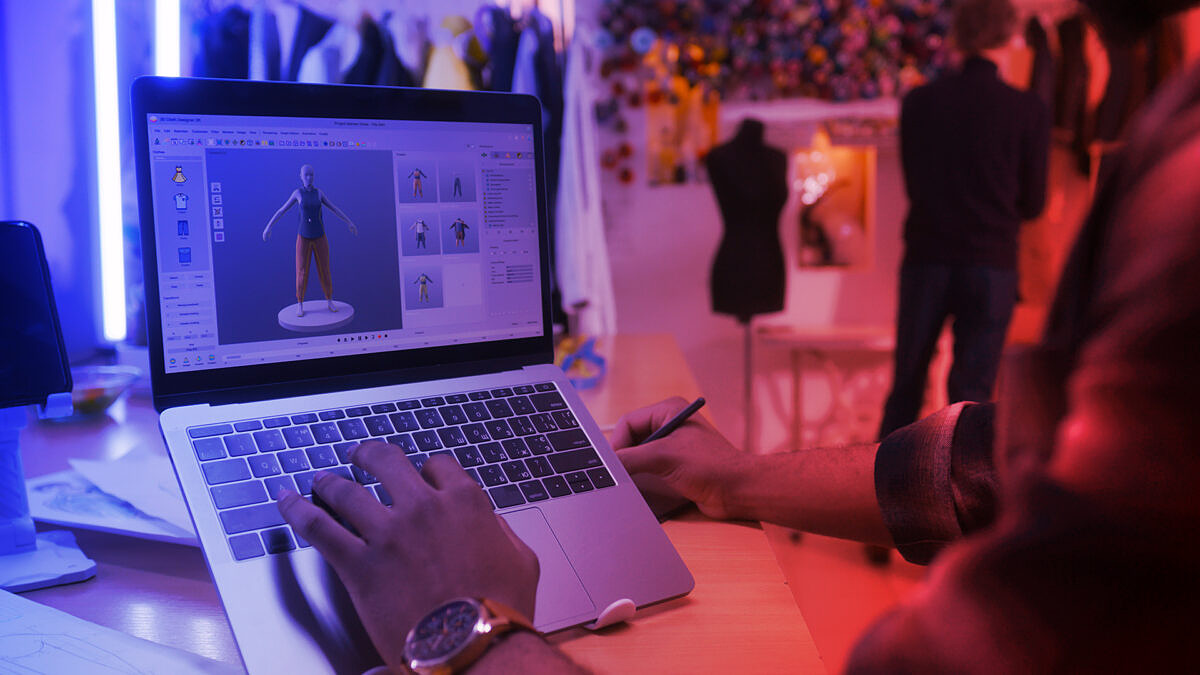 Die Bekleidungsindustrie befindet sich mitten in der digitalen Transformation. Digital Fashion birgt ein enormes Potenzial fĂĽr Produzenten und Konsumenten.