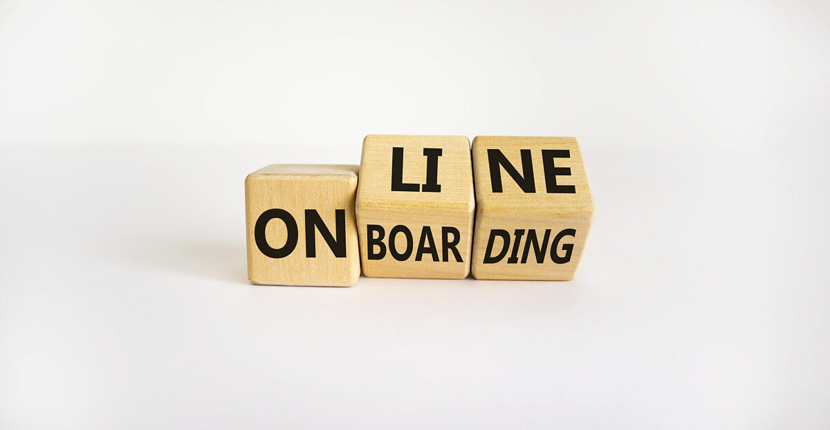 Digital Onboarding stellt viele Unternehmen vor Herausforderungen.