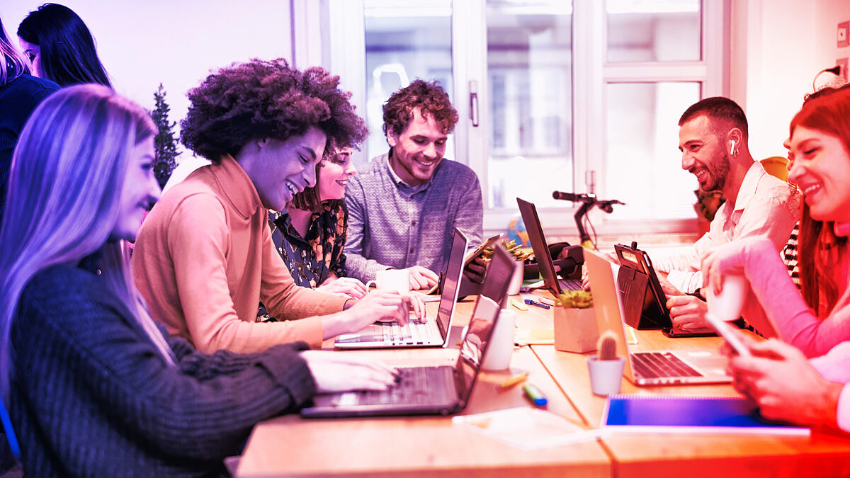 Uploading well-planned and valuable content can boost your reach on social media.