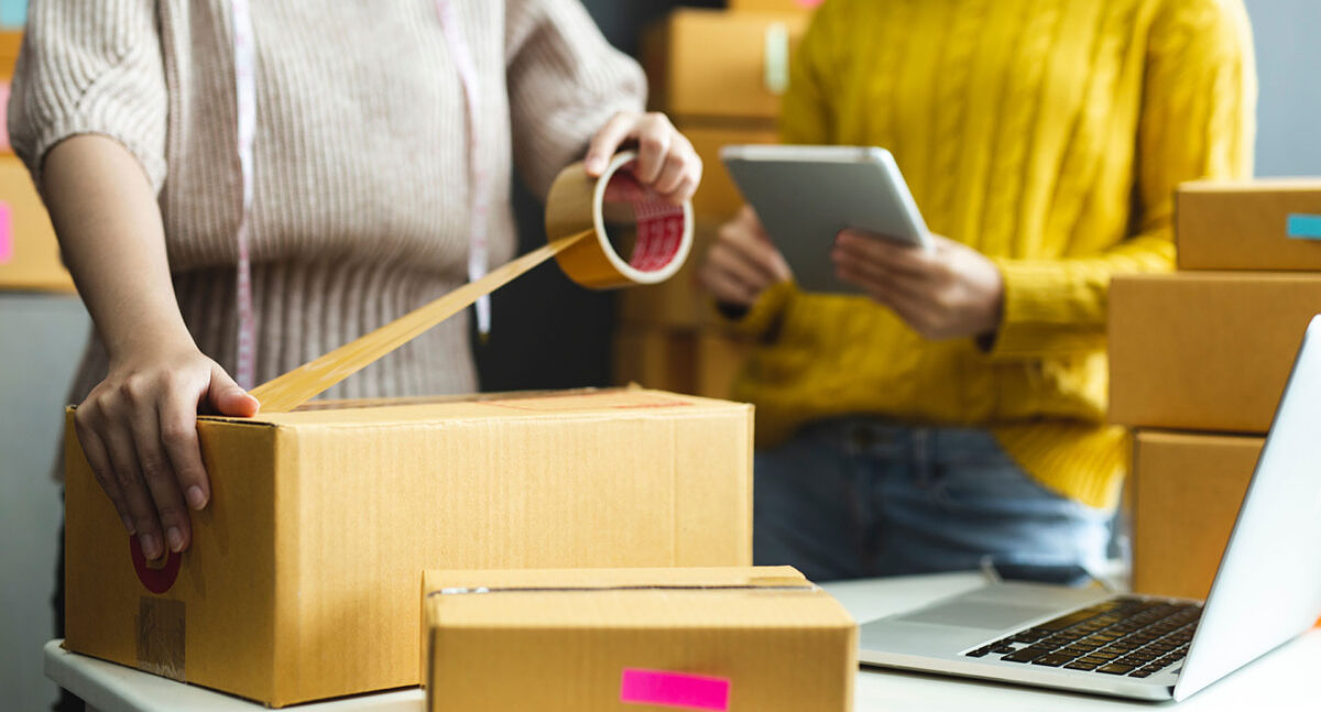 Neues zum „New Deal for Consumers“ – was jetzt für (Online-) Händler:innen gilt.