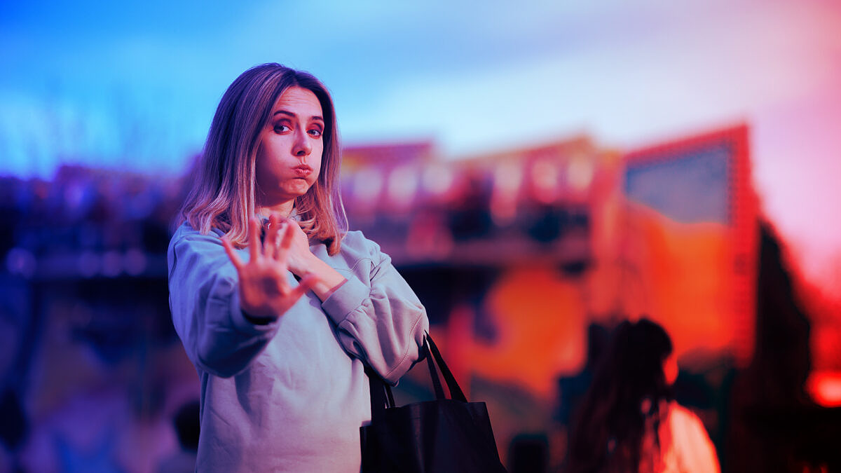 Deinfluencing is one of the latest social media trends.