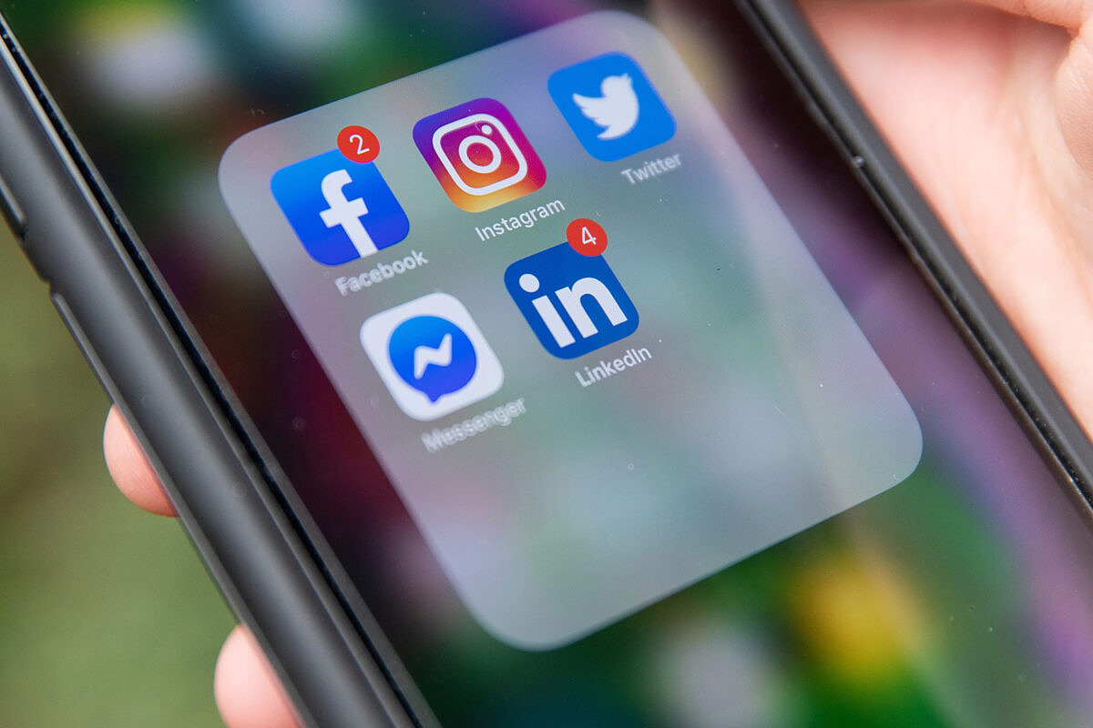 Als Beziehungsmanagement in den sozialen Netzwerken erfreut sich Social Selling bei Vertriebsprofis zunehmender Beliebtheit.